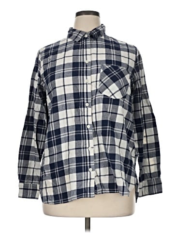 Old Navy Long Sleeve Button-Down Shirt (view 1)
