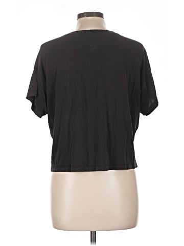 Lululemon Athletica Short Sleeve T-Shirt (view 2)