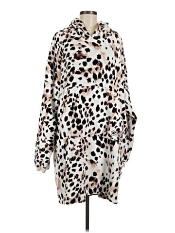 Comfy U.S.A. Poncho (view 1)