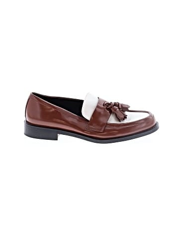 Zara Flats (view 1)