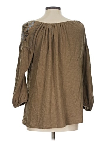 Akemi + Kin 3/4 Sleeve Blouse (view 2)