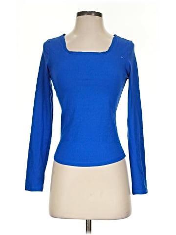 Trendy Queen Long Sleeve T-Shirt (view 1)