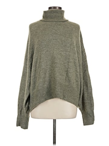 H&M Turtleneck Sweater (view 1)