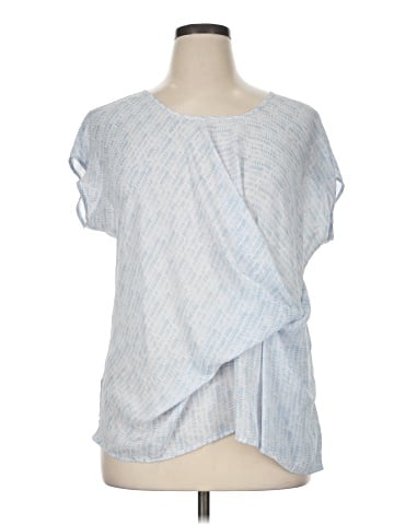 a.n.a. A New Approach Short Sleeve Blouse (view 1)