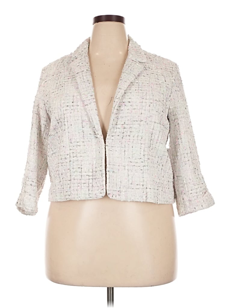 Elle Blazer Jacket In White
