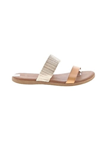 Universal Thread Sandals (view 1)