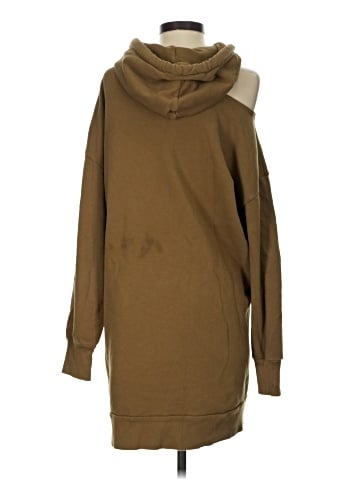LNA Poncho (view 2)