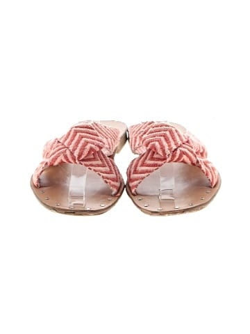 Universal Thread Sandals (view 2)