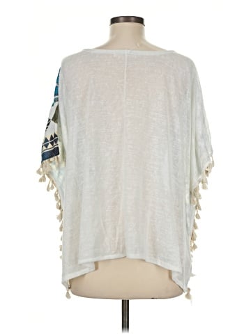 Do Everything in Love Poncho (view 2)
