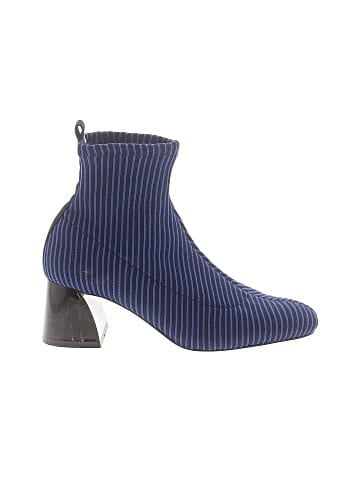 Trafaluc by Zara Ankle Boots (view 1)