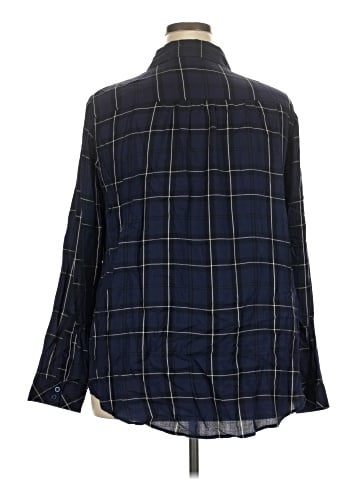 Torrid Long Sleeve Button-Down Shirt (view 2)