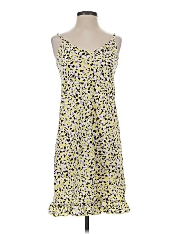 Vero Moda Casual Dress (view 1)