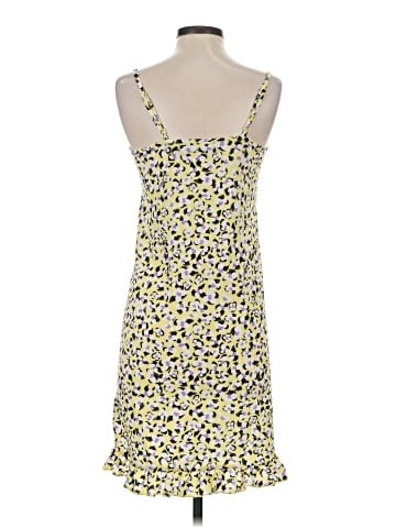 Vero Moda Casual Dress (view 2)