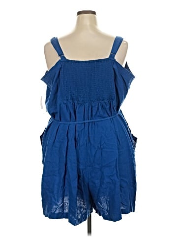 Old Navy Casual Dress (view 2)