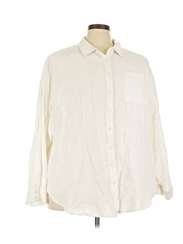 Torrid Long Sleeve Button-Down Shirt (view 1)