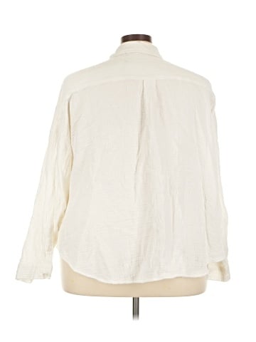 Torrid Long Sleeve Button-Down Shirt (view 2)