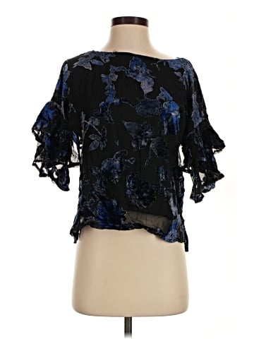 Lily White Short Sleeve Blouse (view 1)