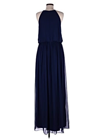 Donna Morgan Casual Dress (view 2)