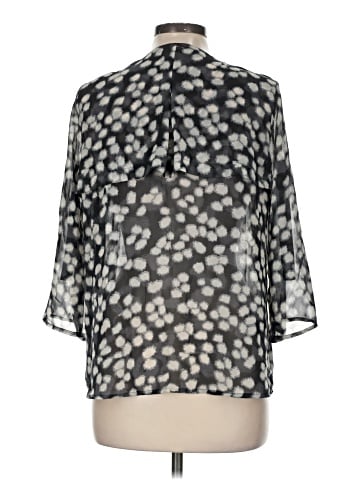 Quintessential 3/4 Sleeve Blouse (view 2)