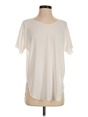 Uniqlo Short Sleeve T-Shirt (view 1)