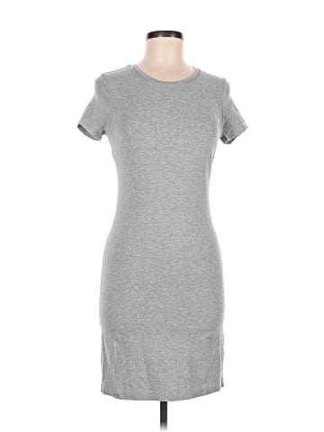 Old Navy Casual Dress (view 1)