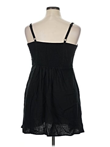 Old Navy Casual Dress (view 2)
