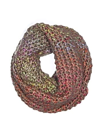 Collection 18 Scarf (view 1)