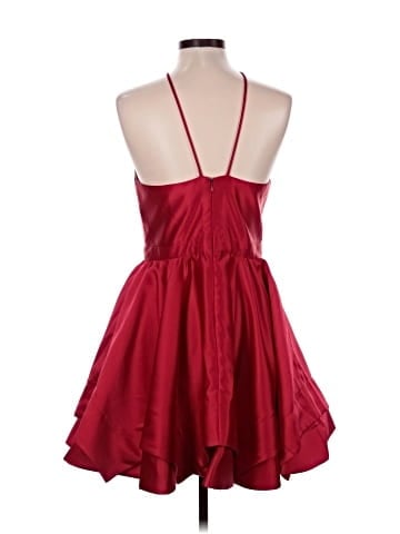 Blondie Nites Cocktail Dress (view 2)