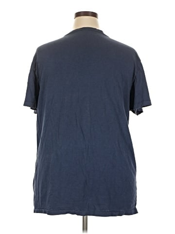 American Eagle Outfitters Short Sleeve T-Shirt (view 2)