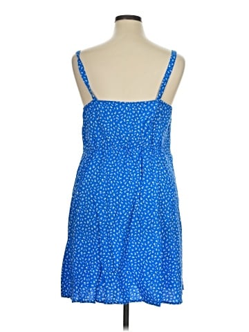 Banana Republic Factory Store Casual Dress (view 2)