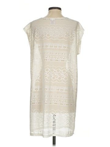 Merona Poncho (view 2)