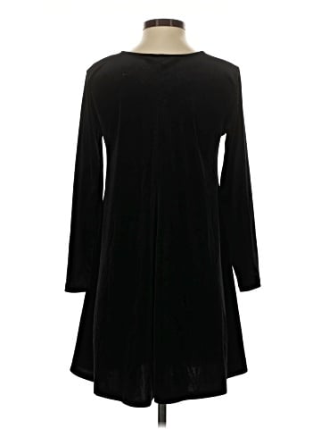 Old Navy Casual Dress (view 2)