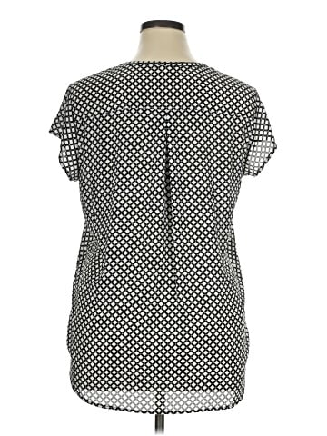 Pleione Short Sleeve Blouse (view 2)