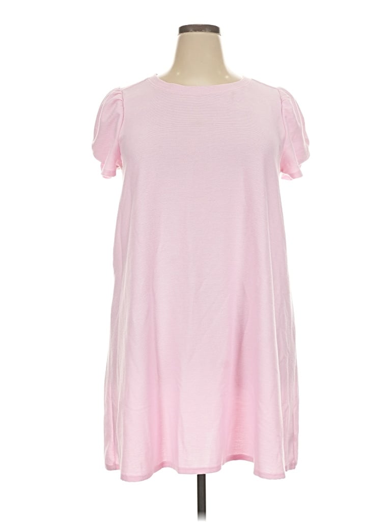 Pre-owned Crown & Ivy Short Sleeve T-shirt In Pink
