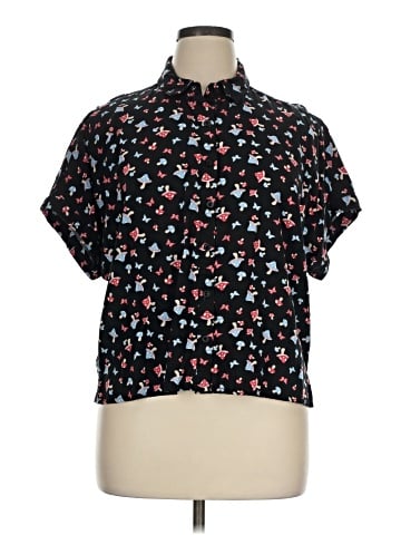 Hot Topic Short Sleeve Blouse (view 1)