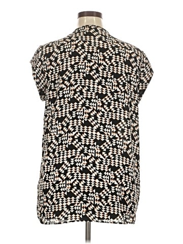 DR2 Short Sleeve Blouse (view 2)