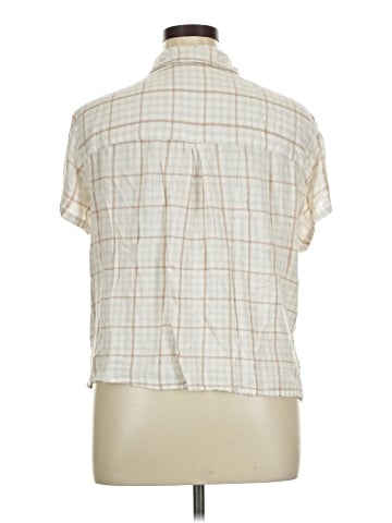 Jane and Delancey Short Sleeve Blouse (view 2)
