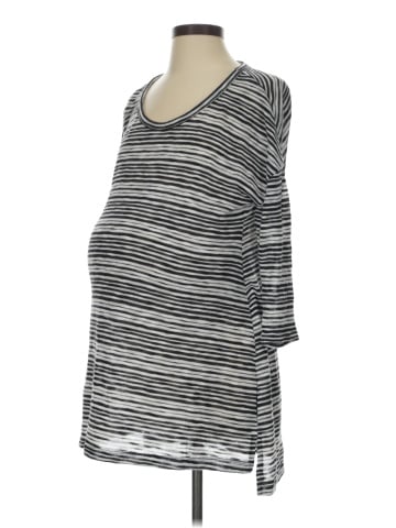 Old Navy - Maternity 3/4 Sleeve Top (view 1)