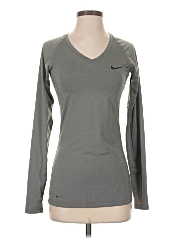 Nike Long Sleeve T-Shirt (view 1)