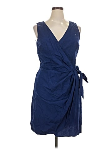 Ann Taylor LOFT Cocktail Dress (view 1)