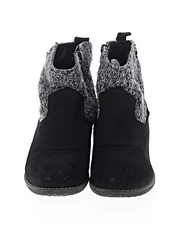 Muk Luks Ankle Boots (view 2)