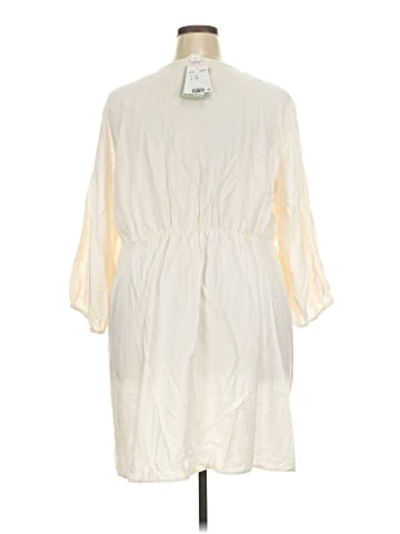 H&M Casual Dress (view 2)