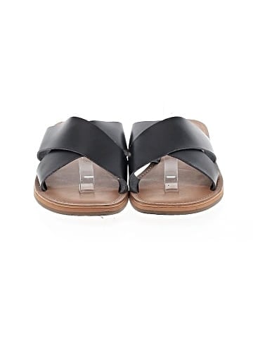 Universal Thread Sandals (view 2)
