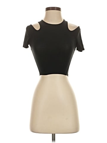 Lululemon Athletica Short Sleeve Turtleneck (view 1)