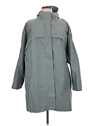Lululemon Athletica Raincoat (view 1)