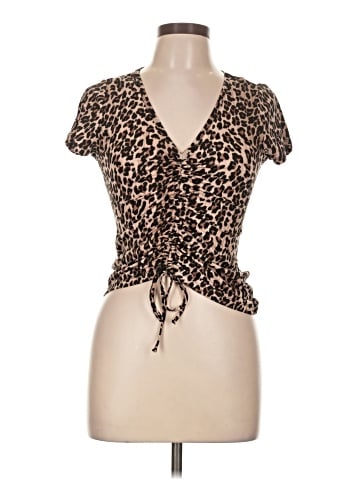 Full Circle Trends With Love Short Sleeve T-Shirt (view 1)
