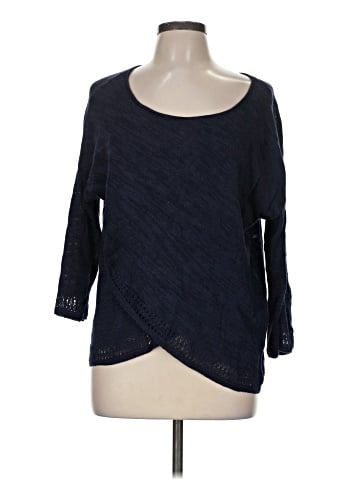 Moth 3/4 Sleeve Top (view 1)
