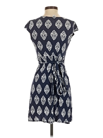 Old Navy Casual Dress (view 2)