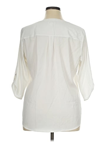 Croft & Barrow 3/4 Sleeve Blouse (view 2)