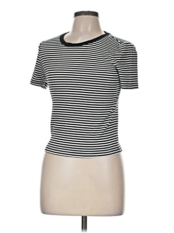 Gap Short Sleeve T-Shirt (view 1)